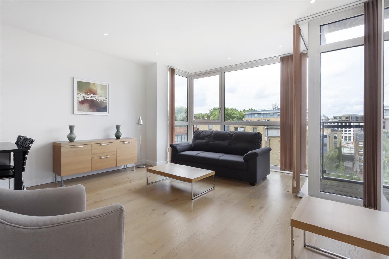 Flat Gatliff Road in City of Westminster