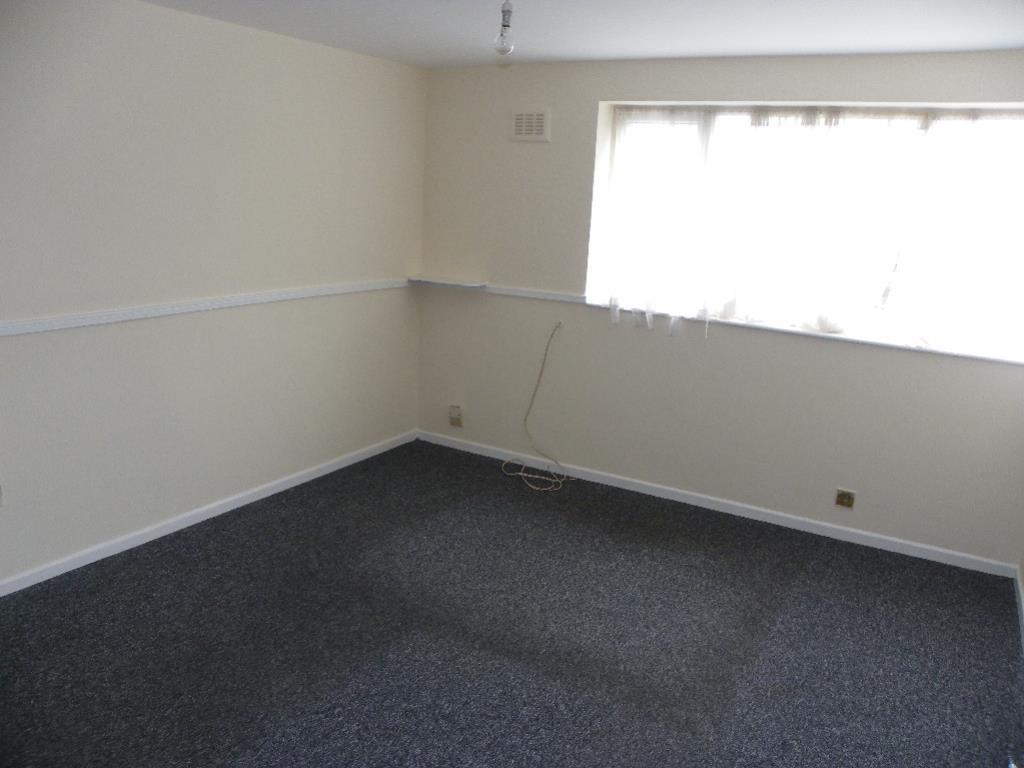 Flat Compton Road in Coventry