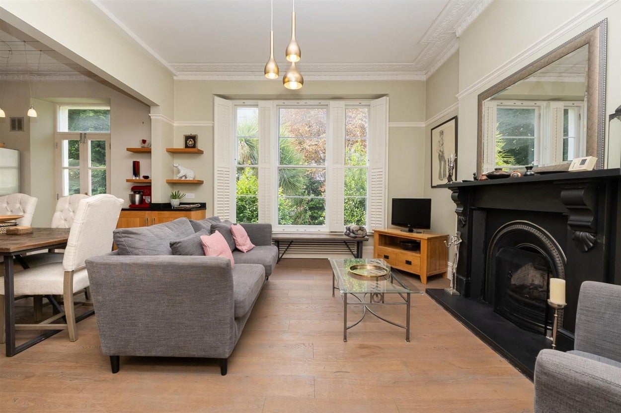 Flat Saint Matthews Road in Bristol