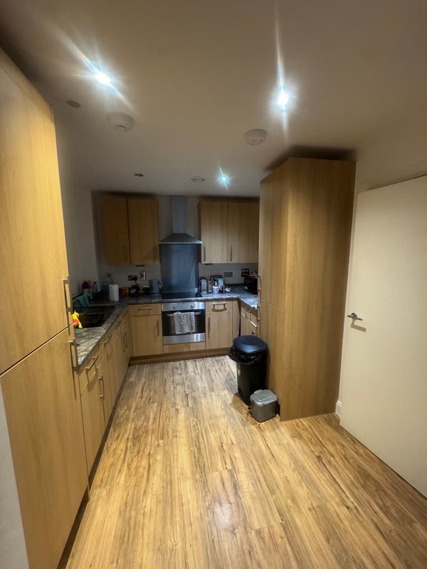 Room Bournemouth Road in Greater London