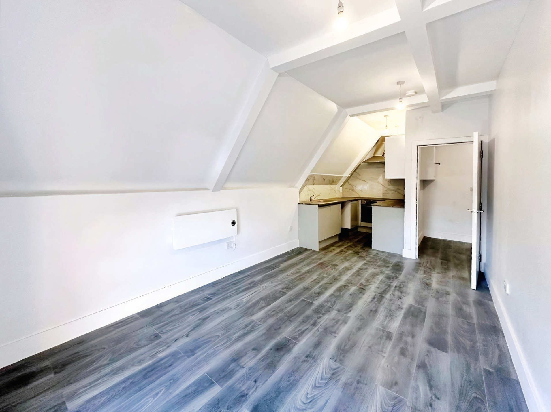 Flat Dartford Road in Fenland District