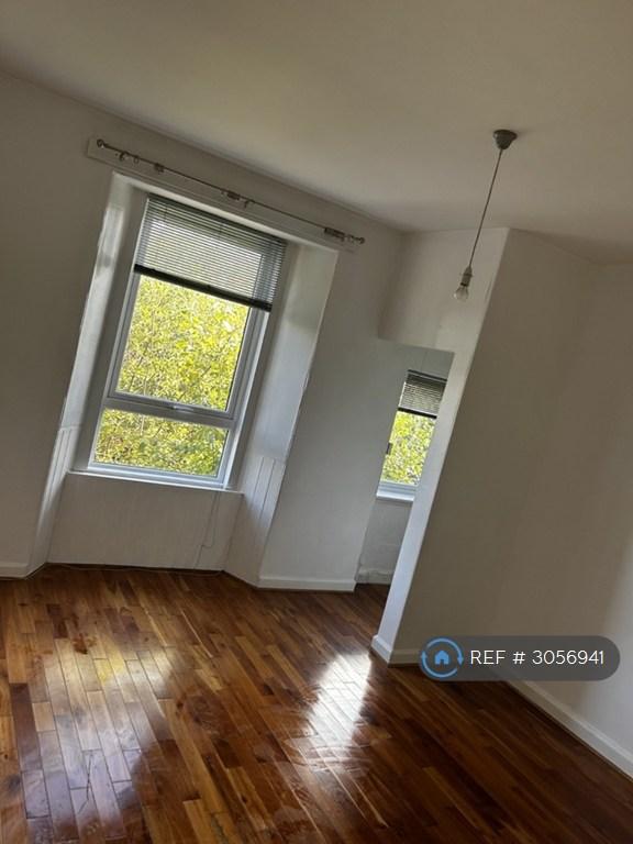 Flat Newhouse in Stirling