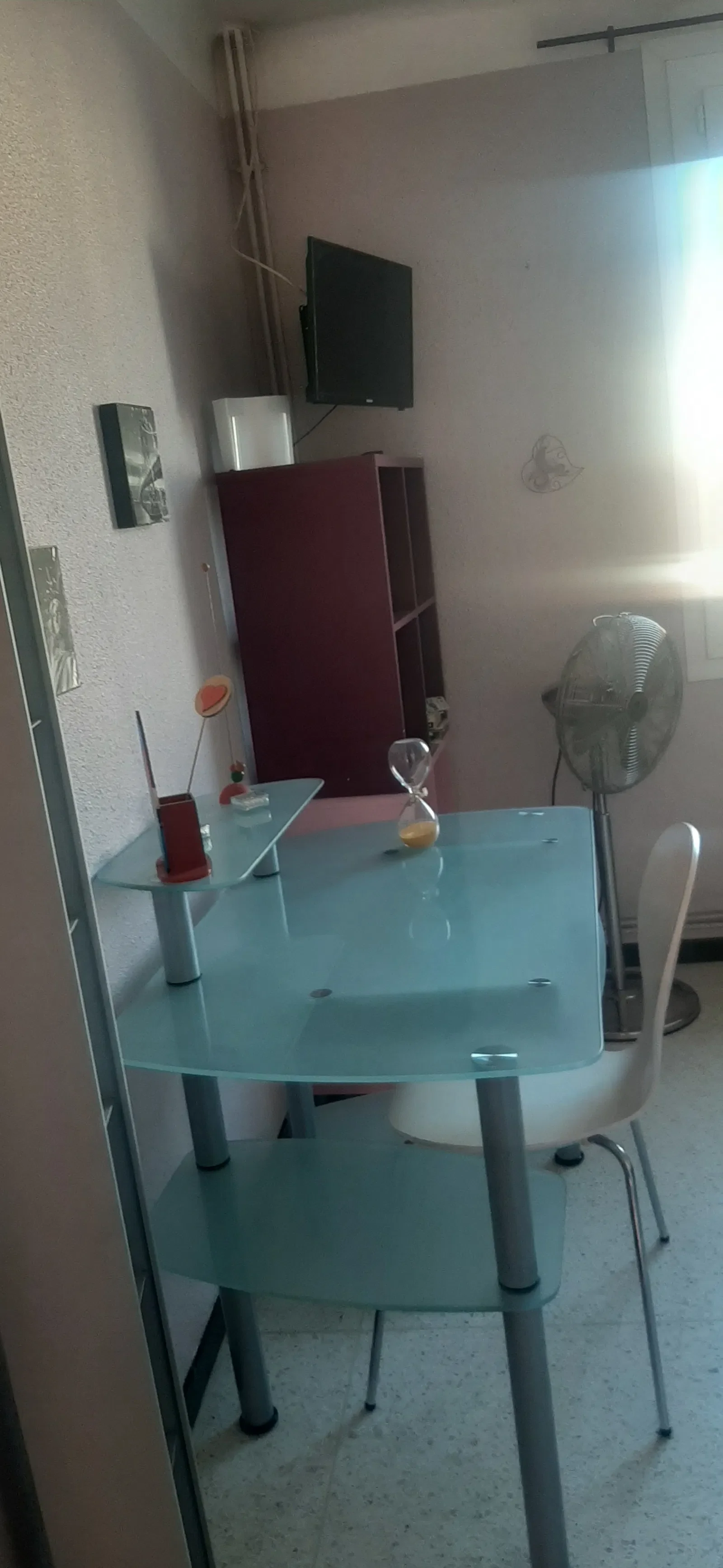 Chambre Rue des Frères Lumière à Perpignan
