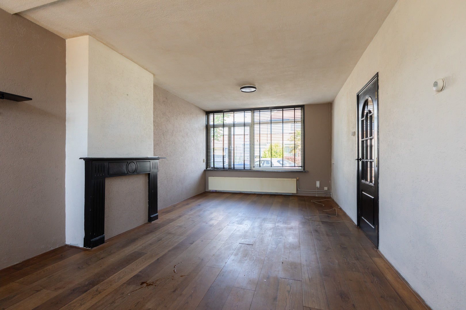 Tussenwoning te koop: Liaukemastraat 84, Sneek