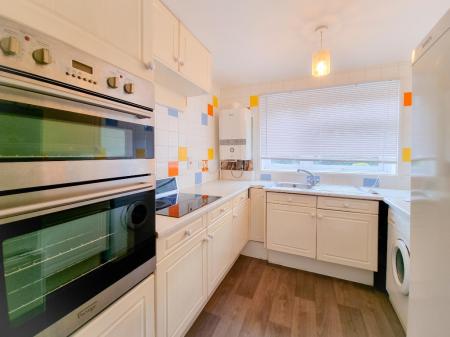 Flat Gullet Wood Road in Watford