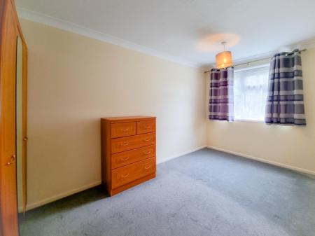 Flat Gullet Wood Road in Watford
