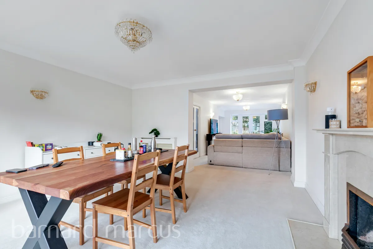 House Abinger Avenue in Epsom and Ewell