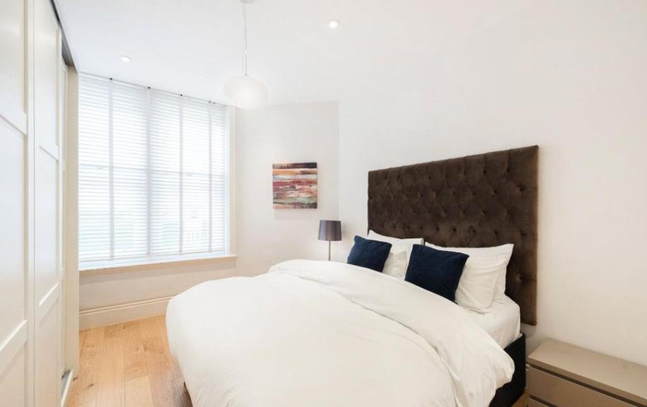 Flat Baker Street in City of Westminster