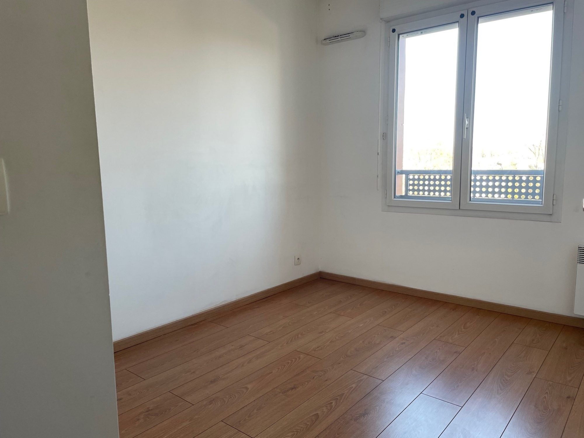 Flat Rue du Bas de Champrosay in Draveil