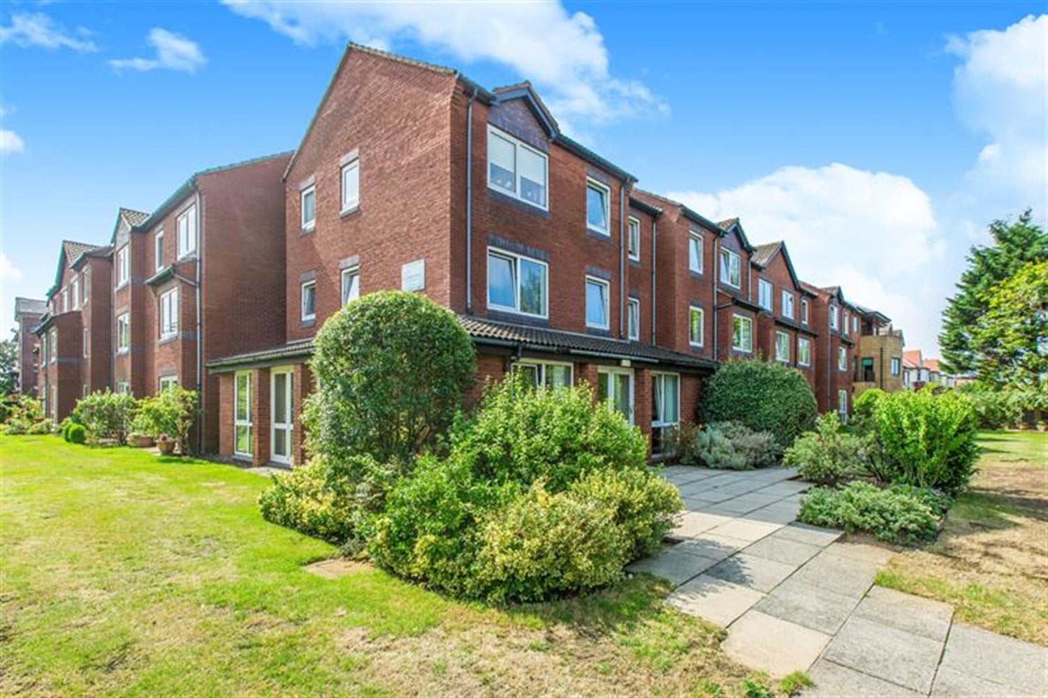 Flat Manchester Road in Southport