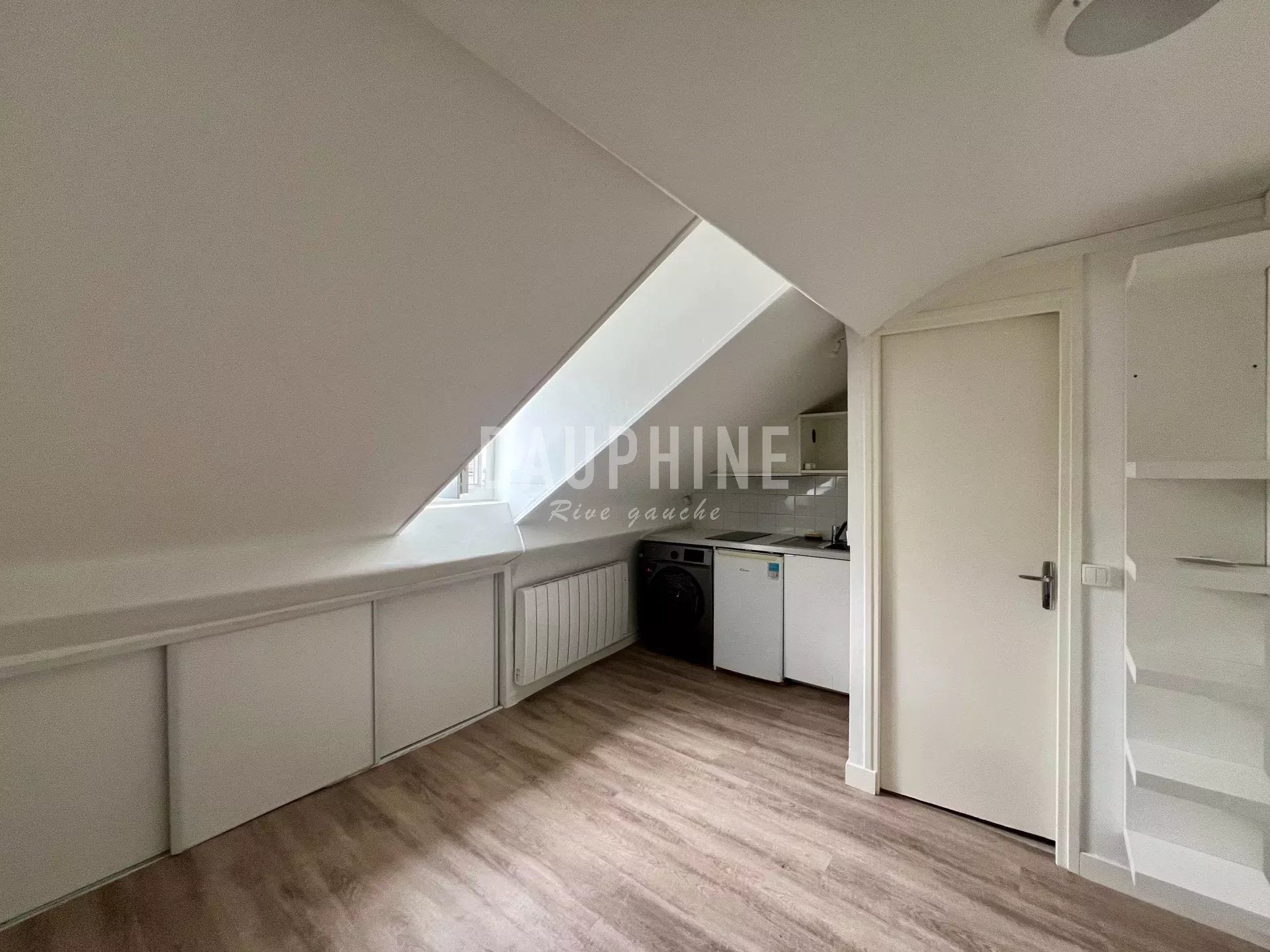 Chambre Rue de Seine à Paris