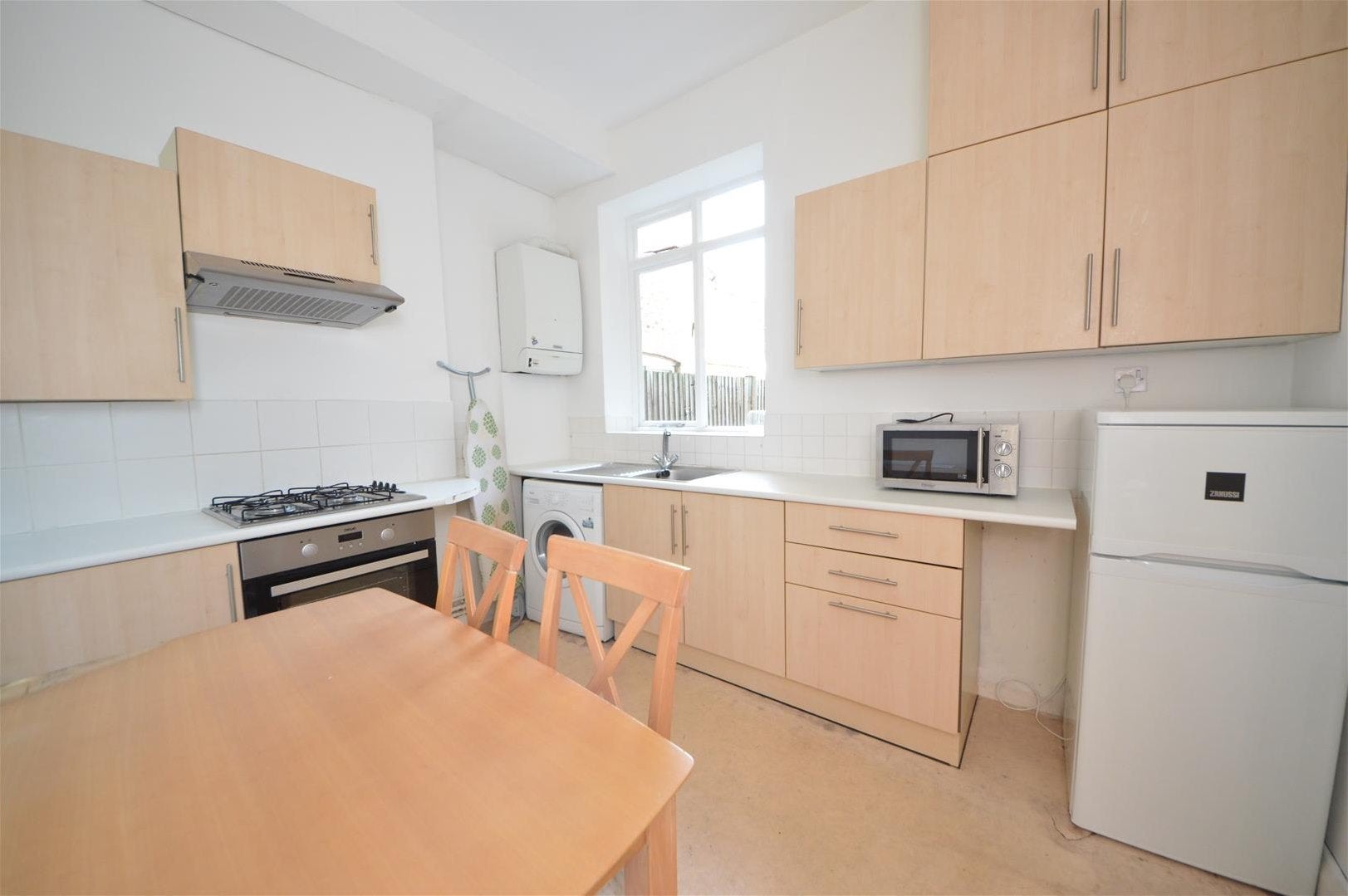 Flat Goldhurst Terrace in Greater London