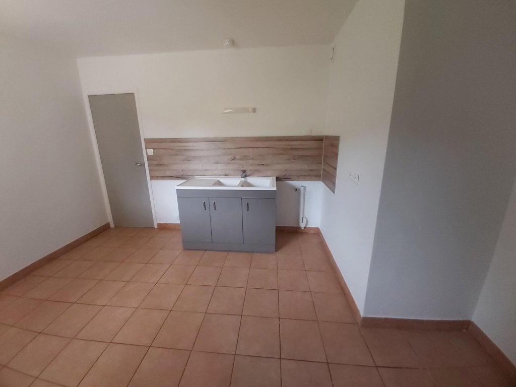 Flat D 10 in Gondrecourt-le-Château
