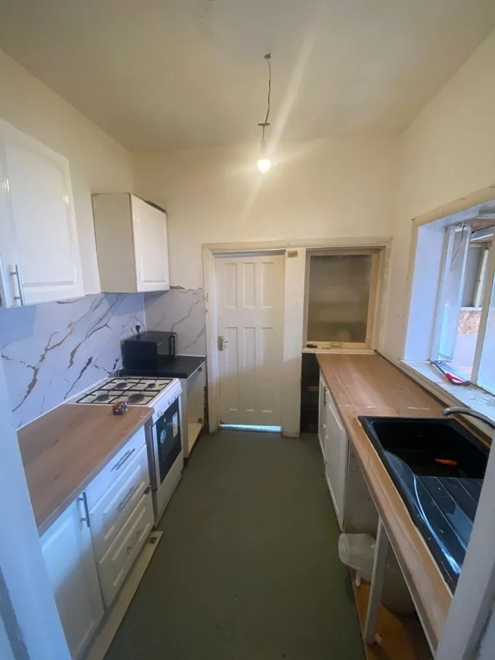 Room Paget Road in Greater London