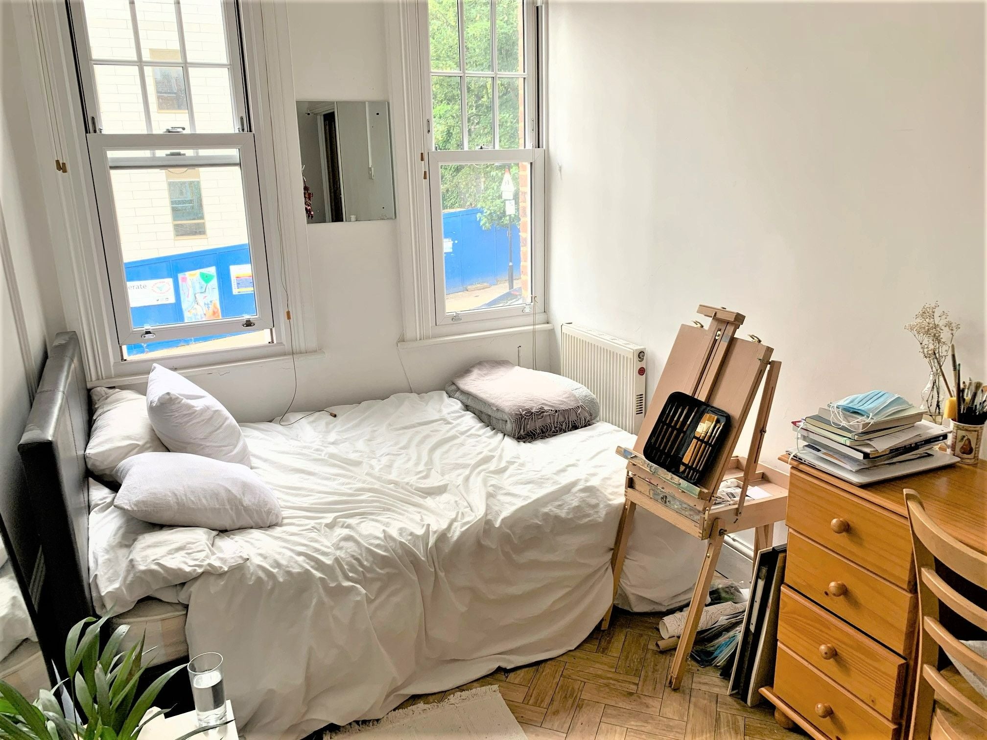 Flat Highgate Hill in Greater London