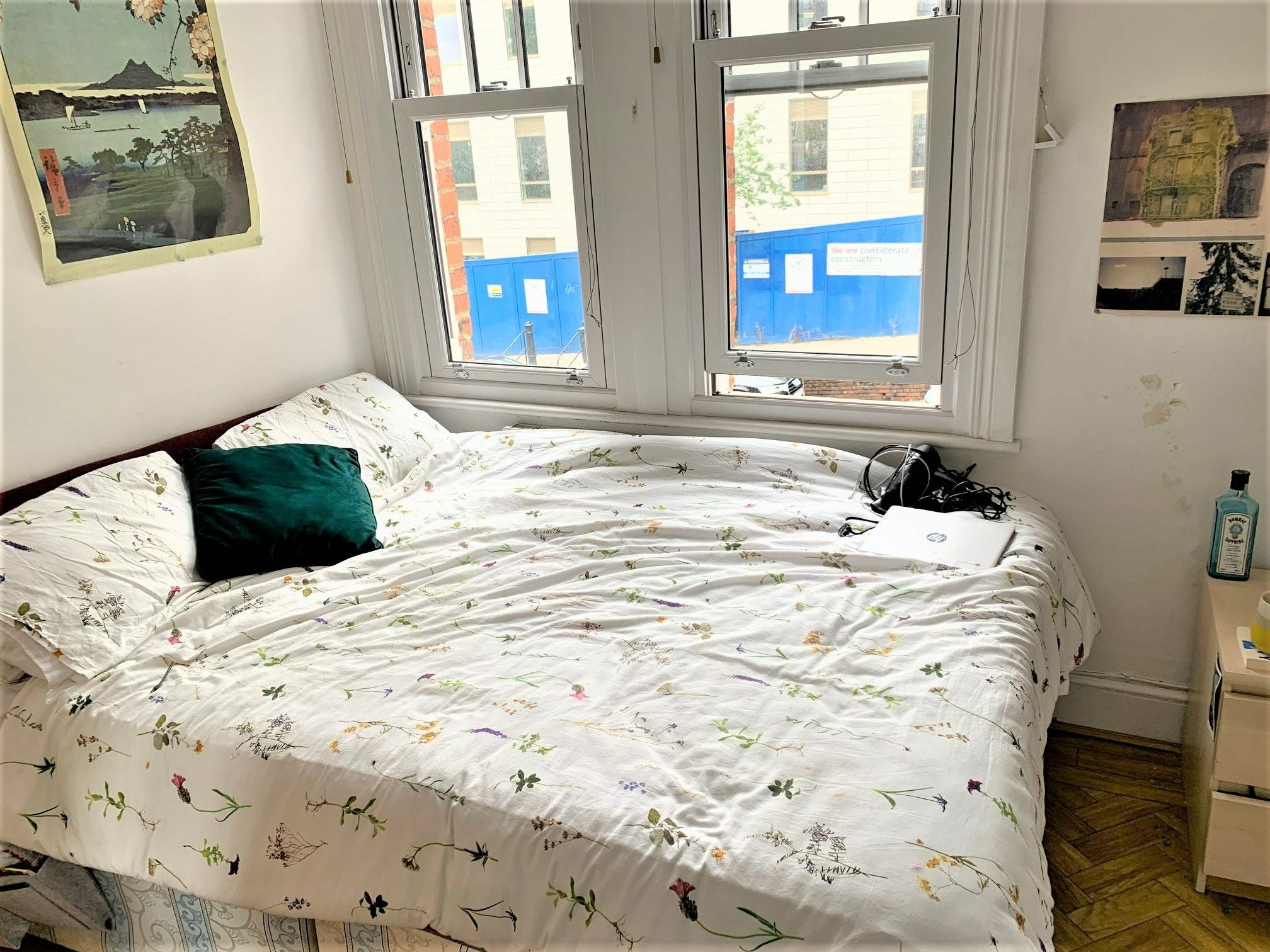 Flat Highgate Hill in Greater London