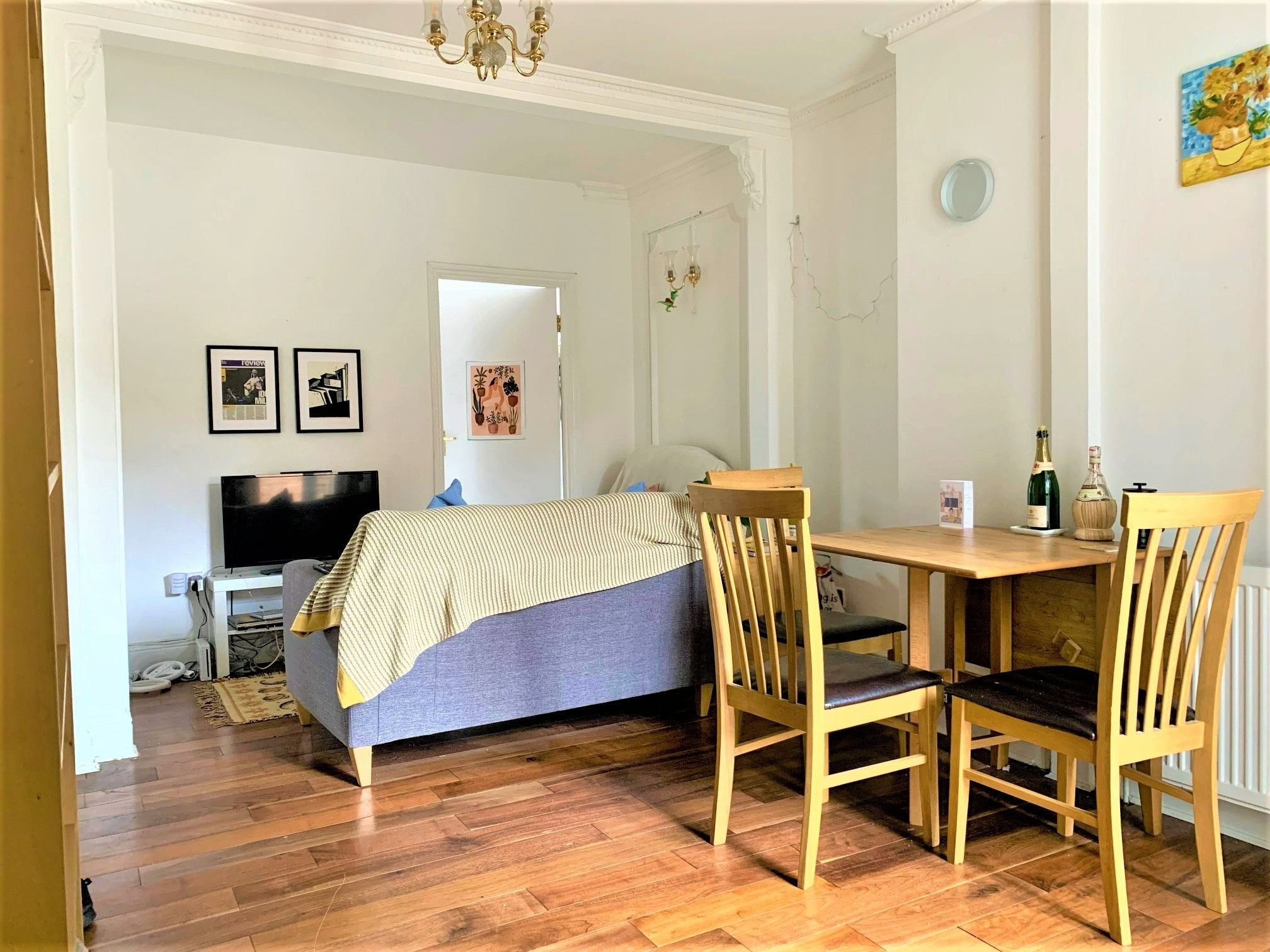 Flat Highgate Hill in Greater London