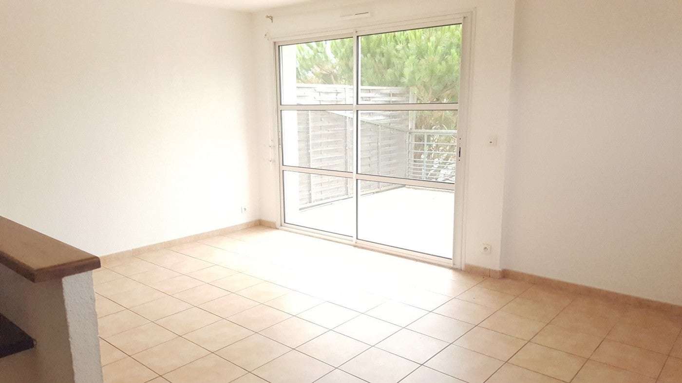 Flat Rue du 14 Juillet in L'Isle-Jourdain