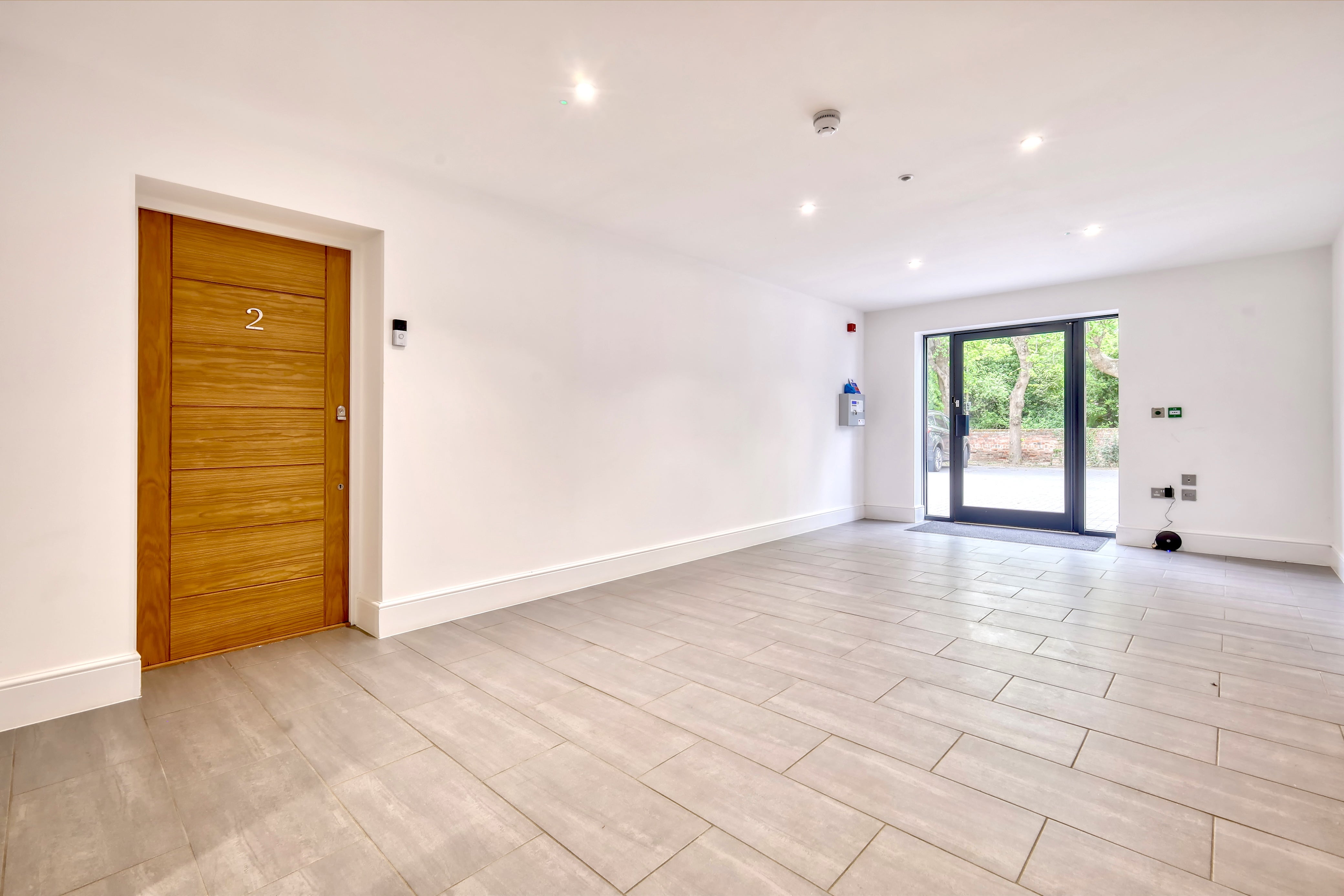 Flat Merrymeade Chase in Brentwood