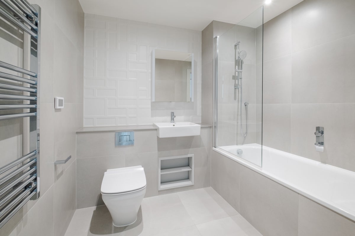 Flat Cherry Park Lane in Greater London