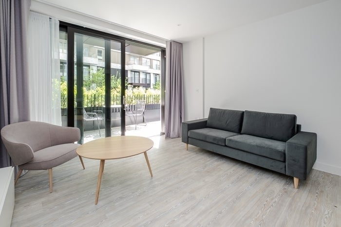 Flat Cherry Park Lane in Greater London