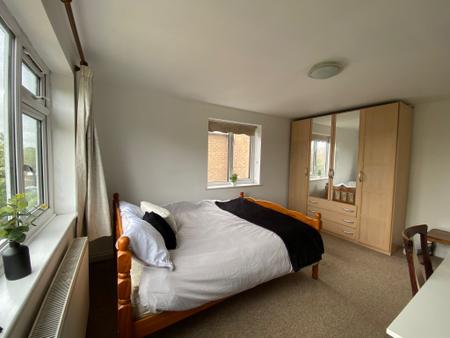 Room Saint Audrey Lane in Huntingdonshire