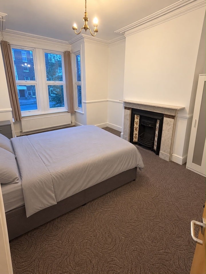 Room Frederick Road in Gillingham