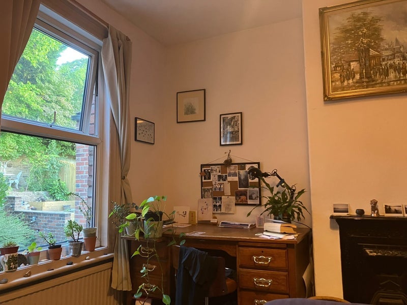 Room Penrhyn Road in Sheffield