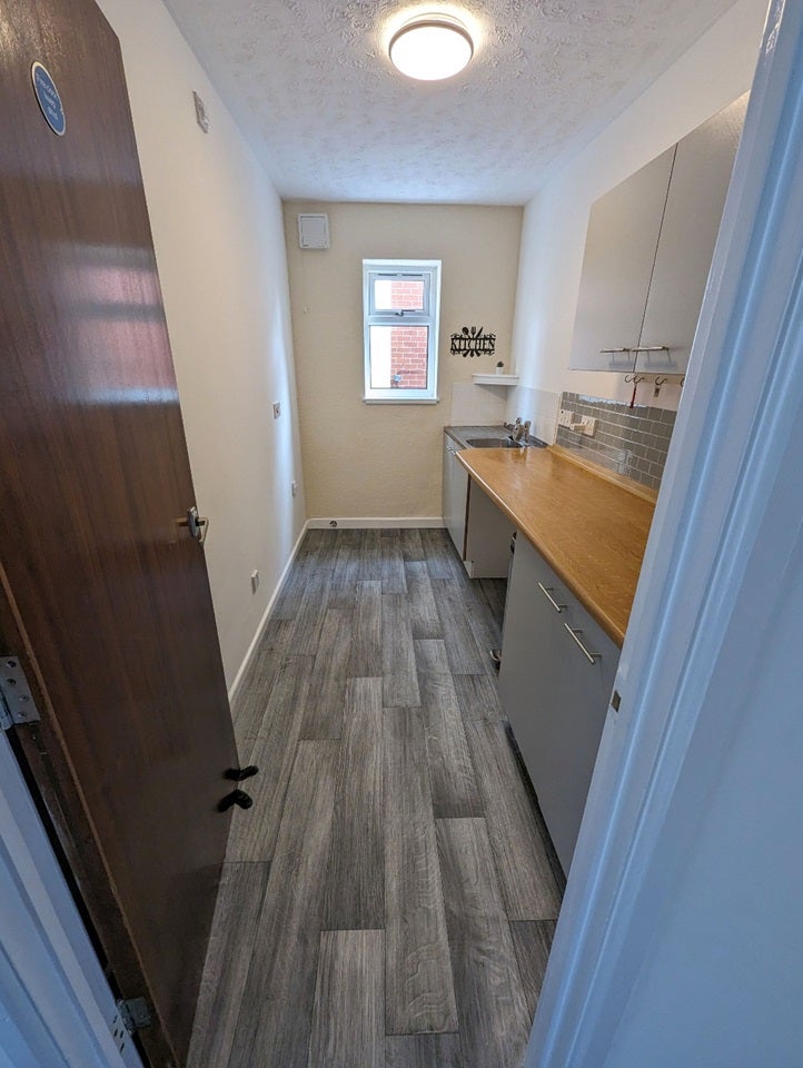 Flat Newhouse Road in Blackpool