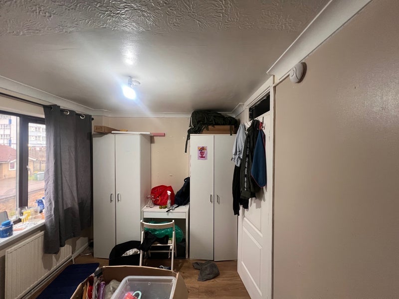 Room Maryland Road in Greater London