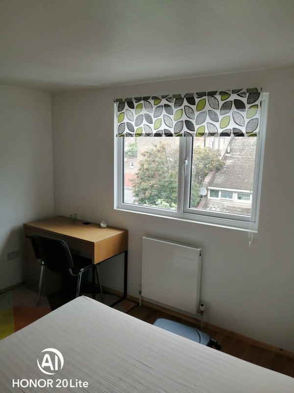 Room Roman Way in Greater London