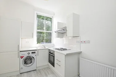 Flat Old Brompton Road in Greater London
