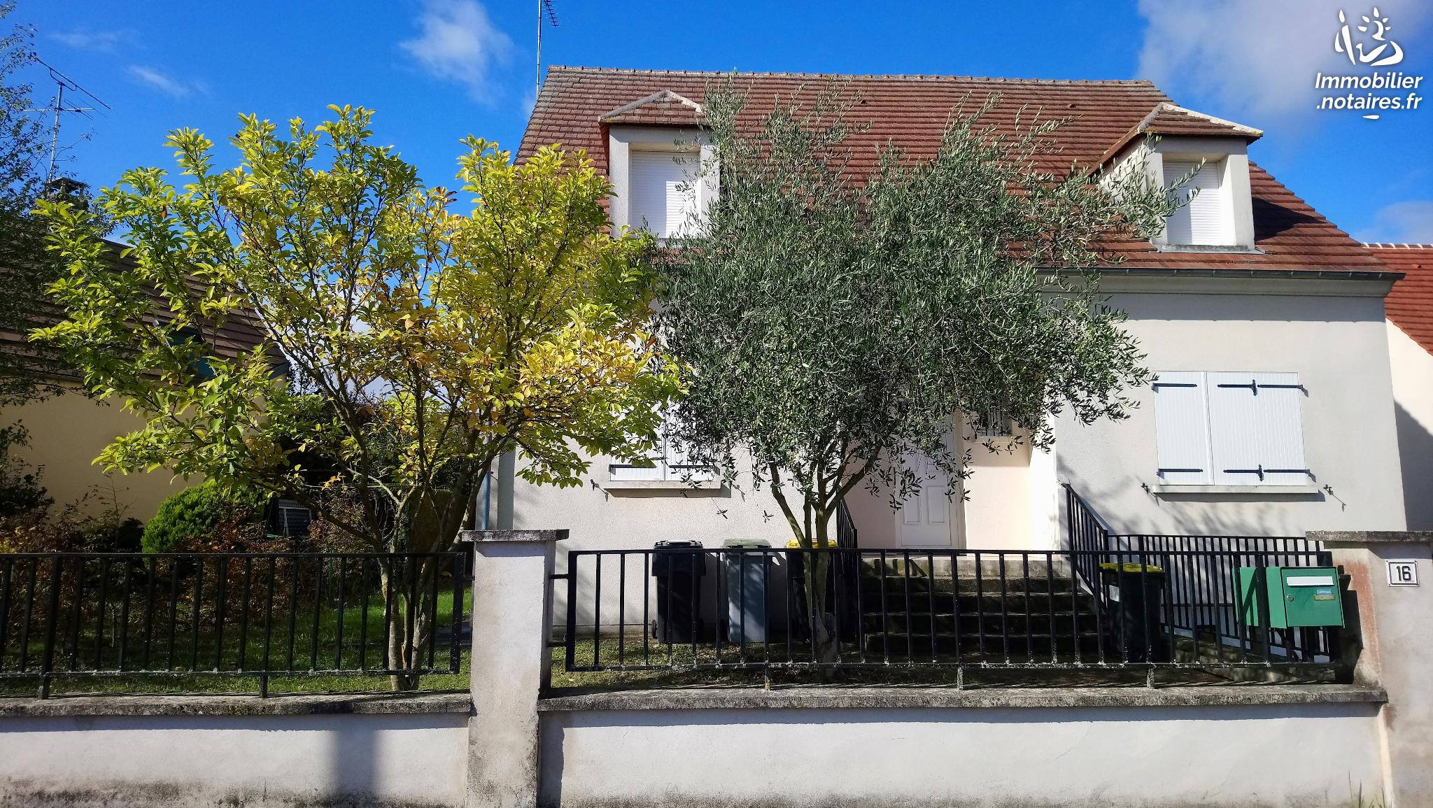 House Pavillon Saint Jean in Glaignes