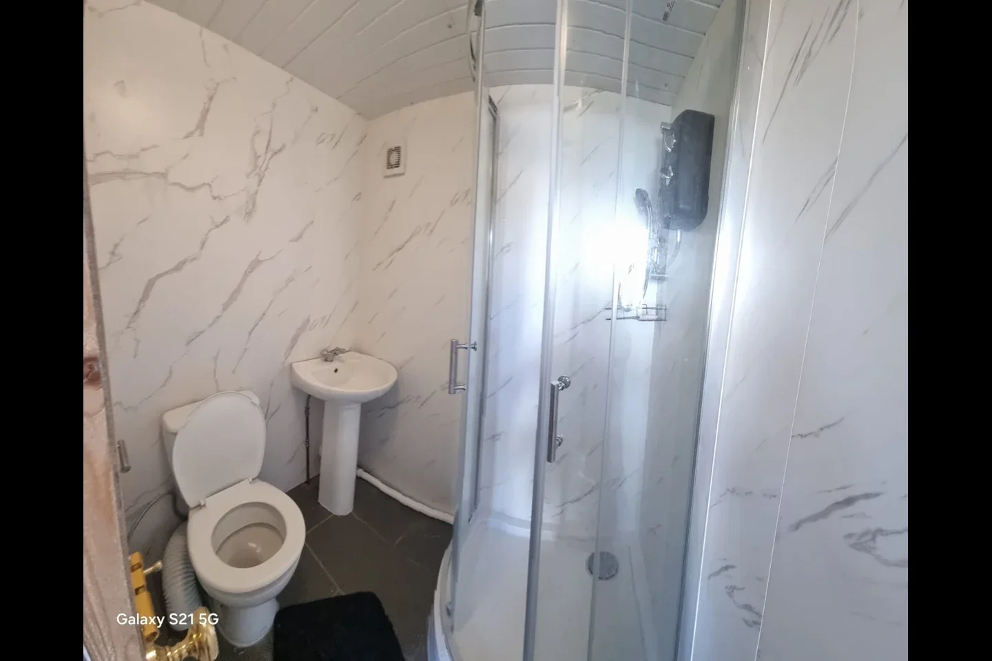 Room Malden Way in Greater London