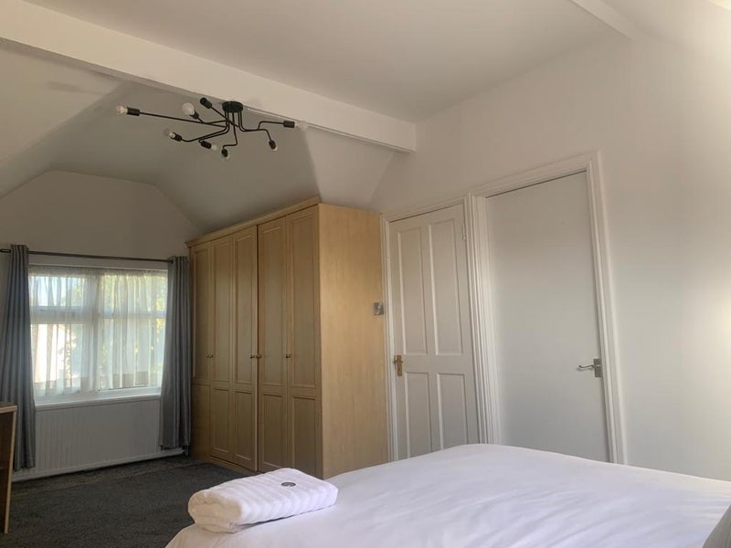 Room Hillaries Road in Birmingham