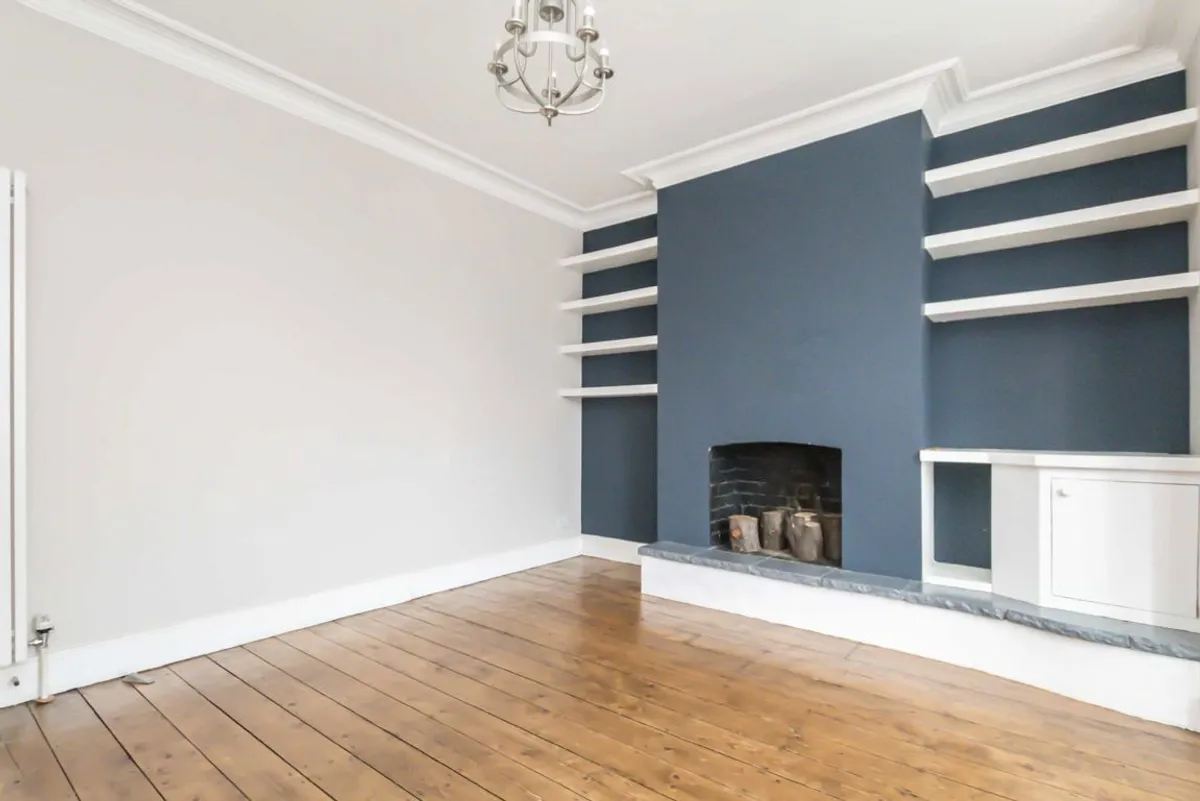 House Midhurst Road in Greater London