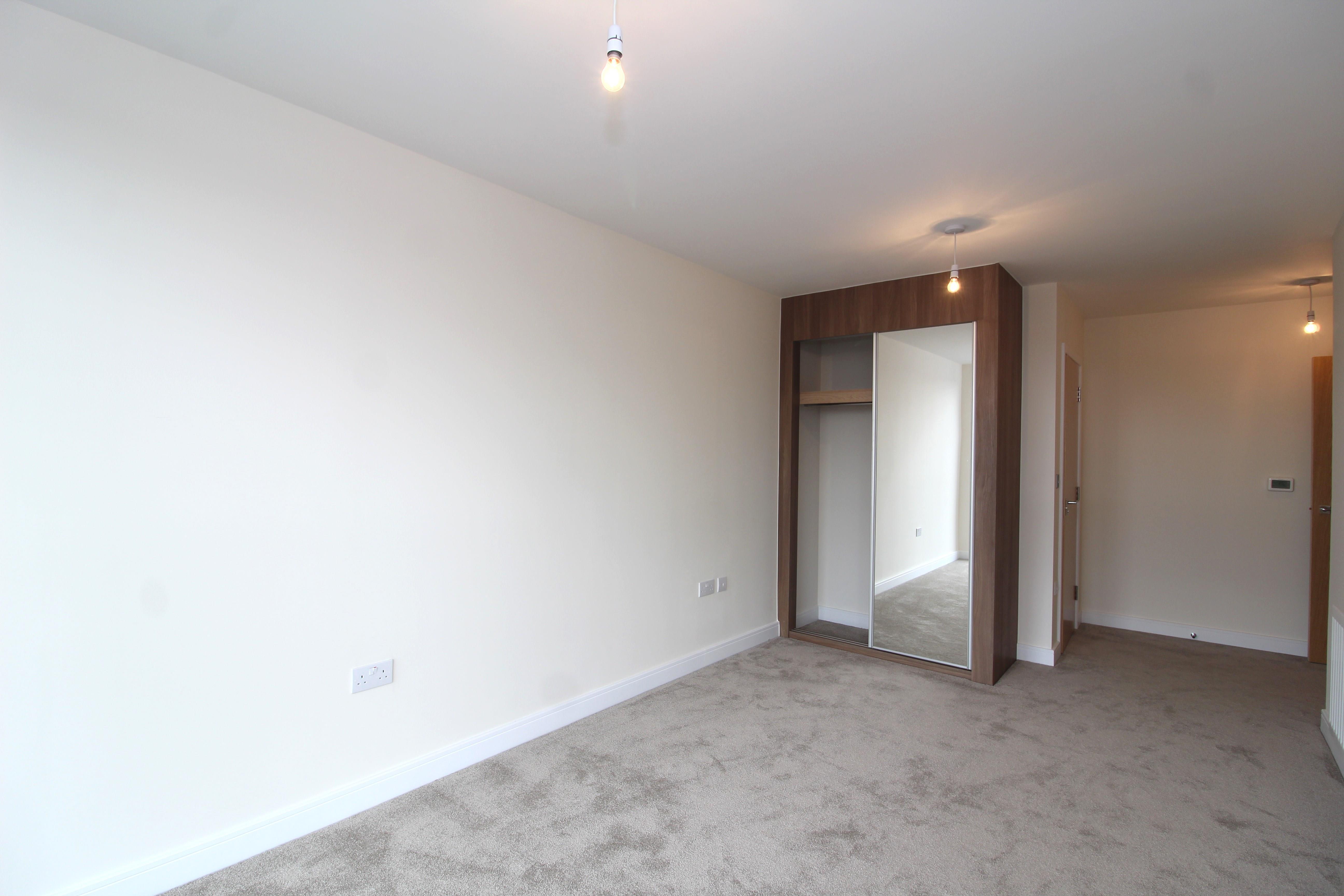 Flat Wallingford Way in Maidenhead