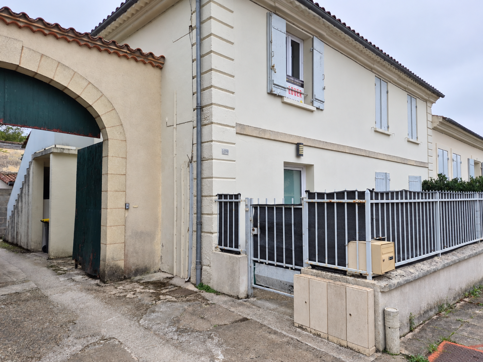 Appartement Avenue Léo Drouyn à Izon