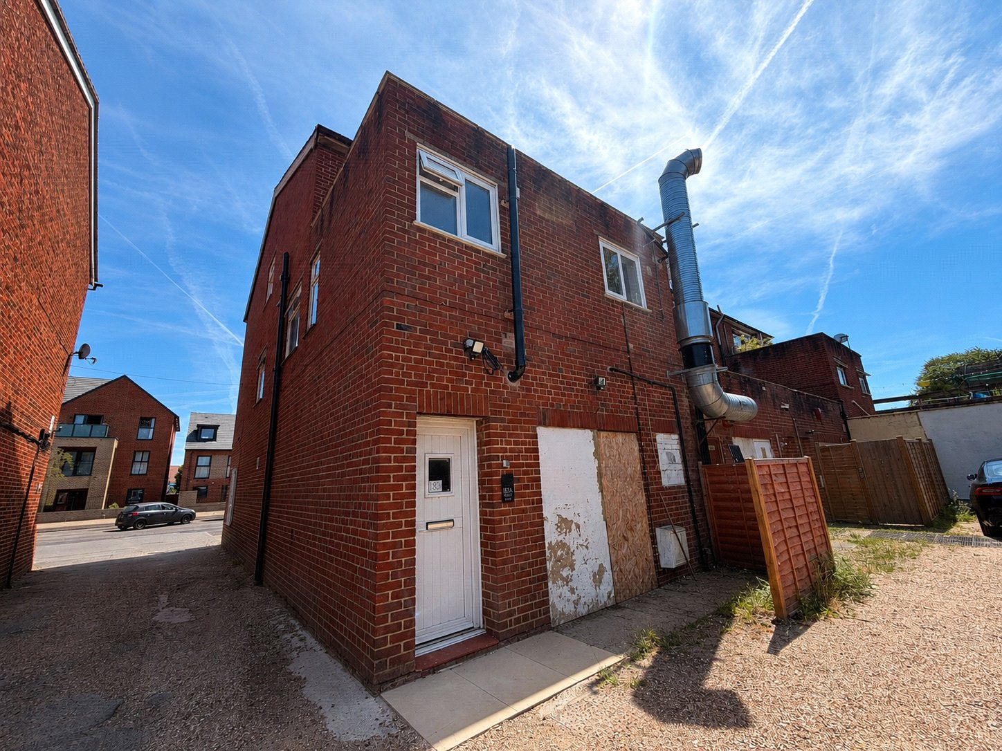 Flat Denmark Street in Rushmoor