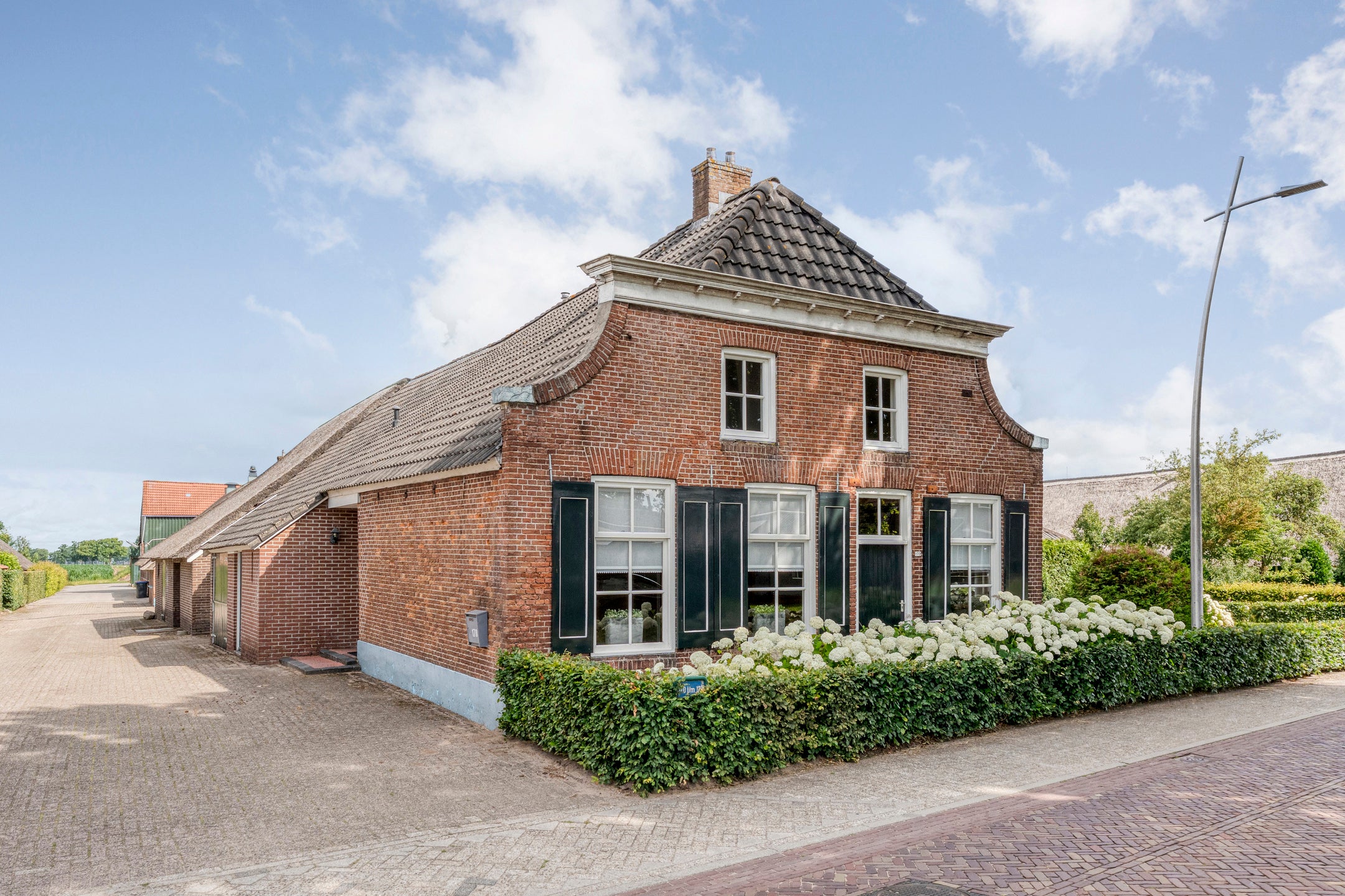 Huis Oude Rijksweg 170 in Staphorst