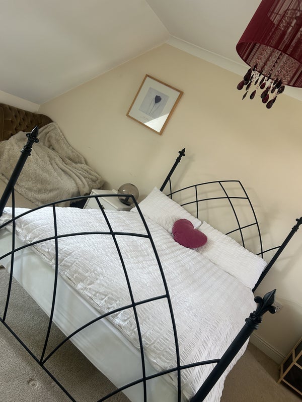Room Clos Maedref in Cardiff