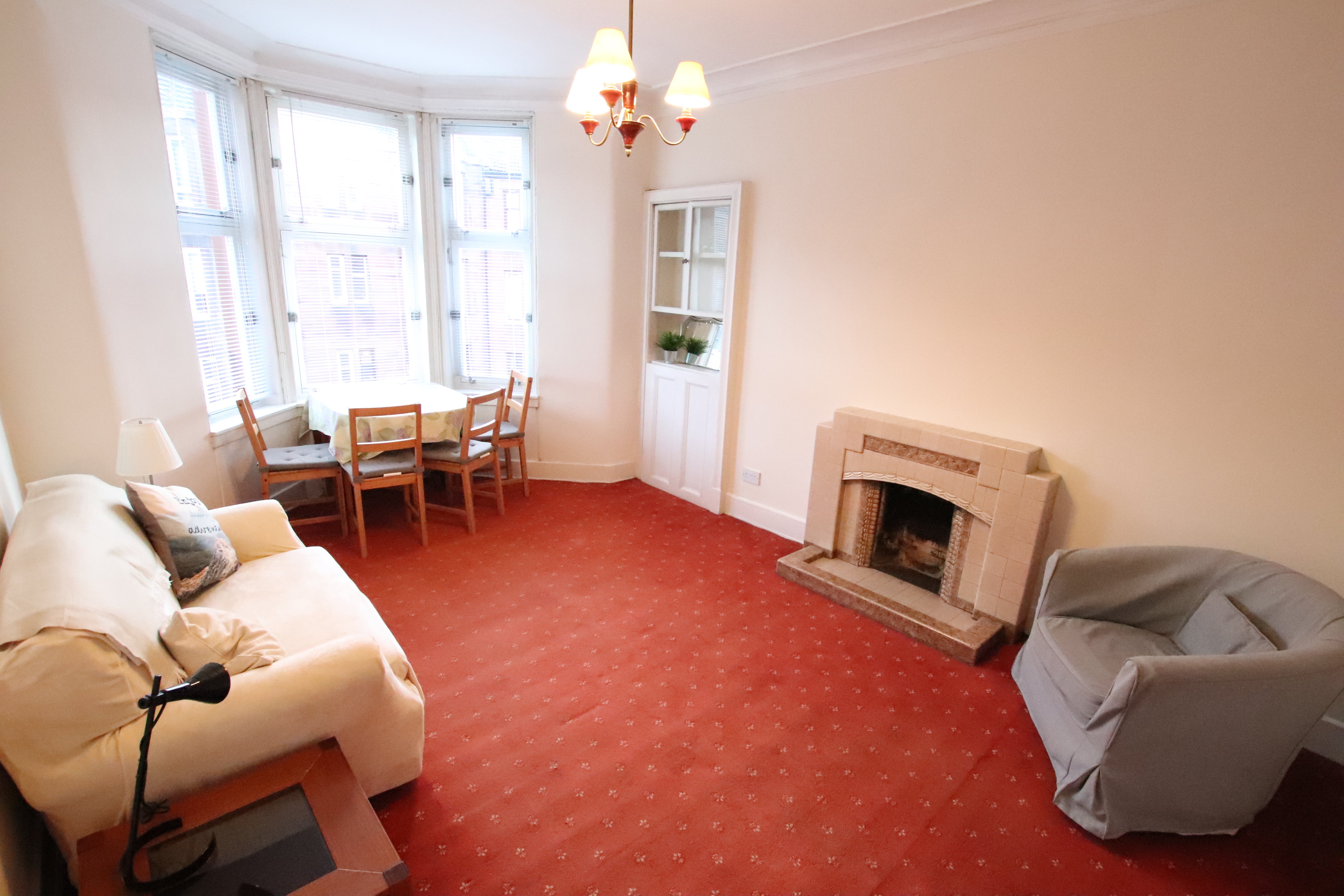 Flat Kennoway Drive in Glasgow