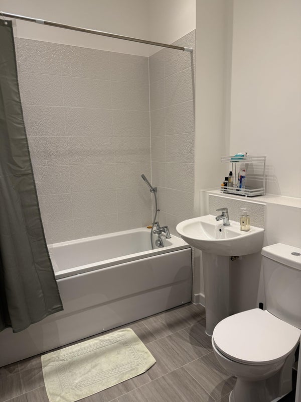 Room Beeston Crescent in East Hertfordshire