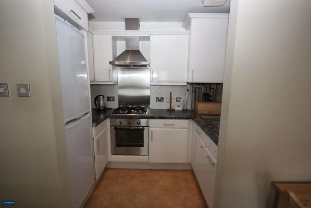 Flat Dunblane Street in Glasgow
