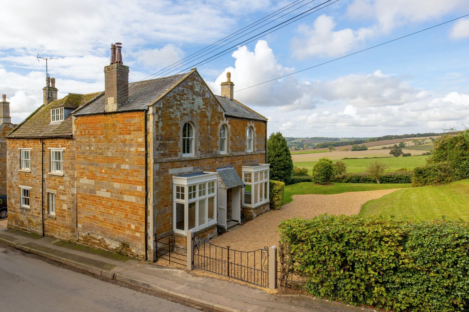 House Main Street in Stoke Dry