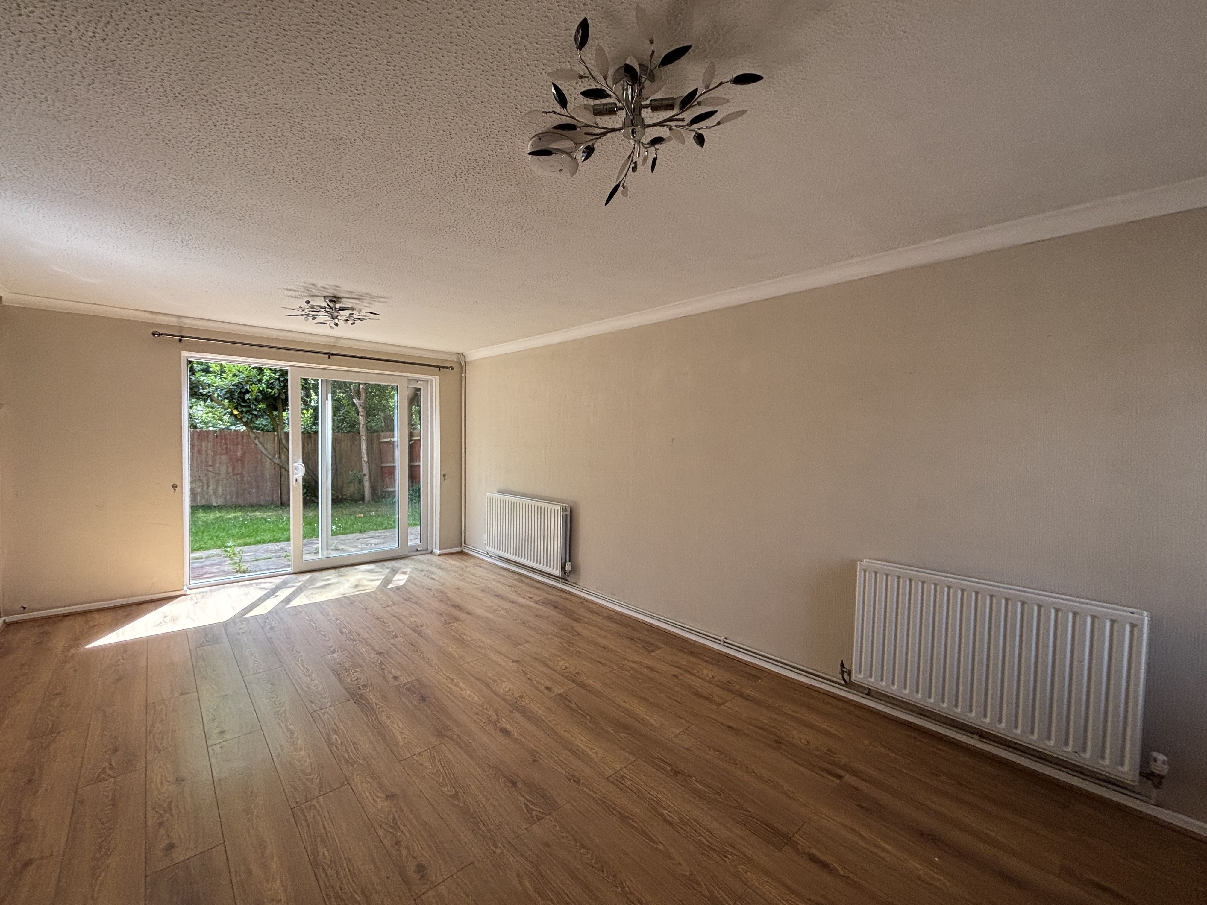 Flat Wakefield Close in Milton Keynes