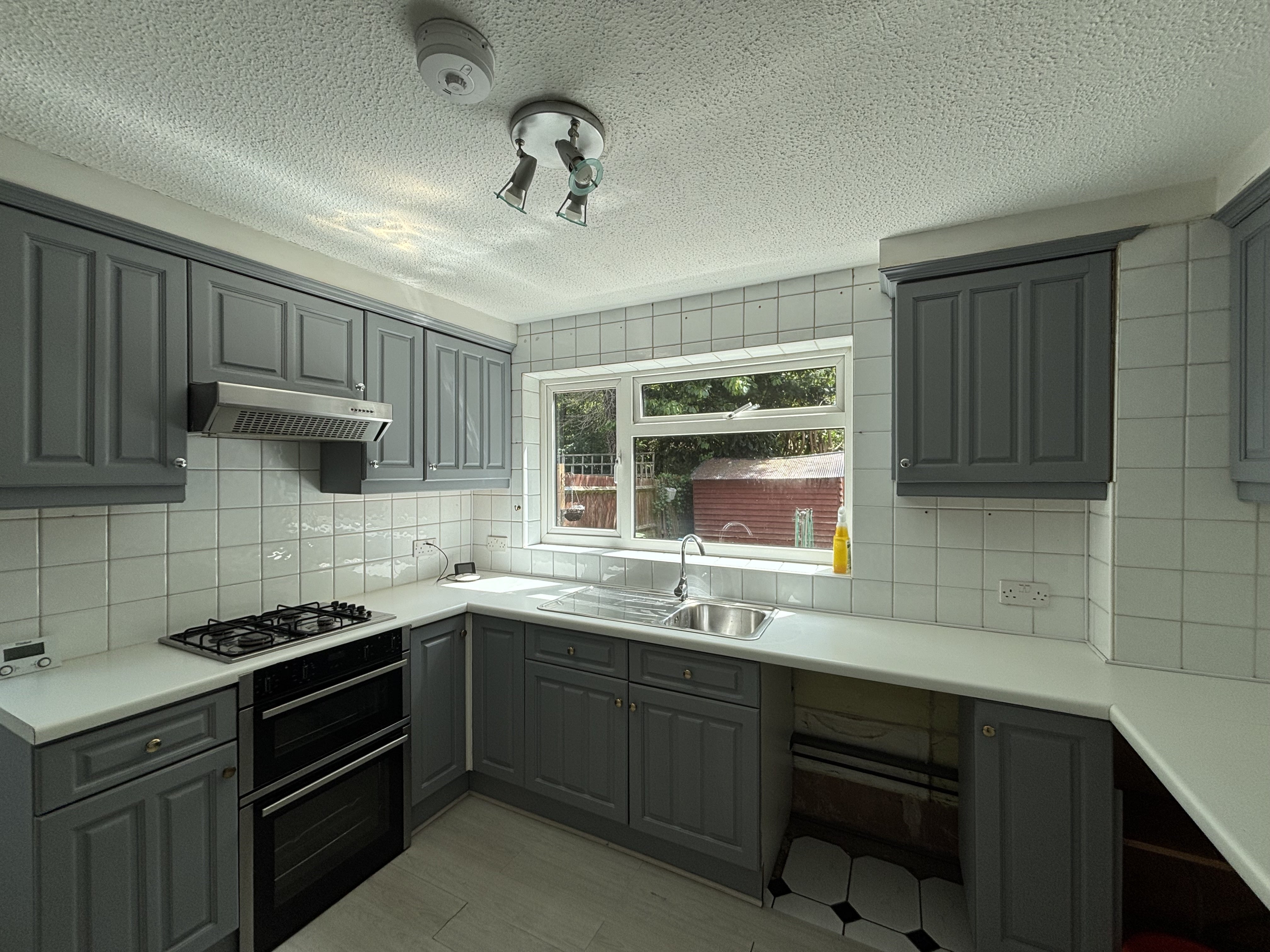 Flat Wakefield Close in Milton Keynes