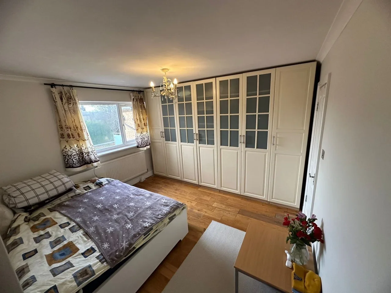 Flat Graham Road in Greater London