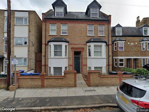 Flat Graham Road in Greater London
