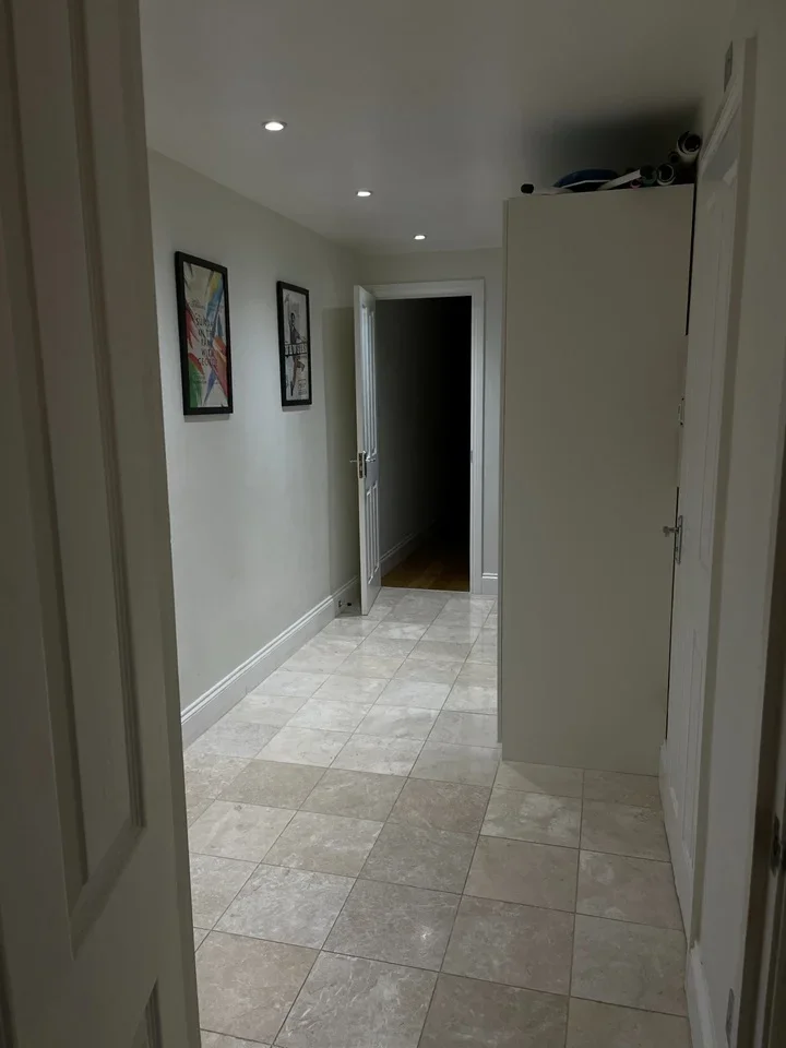 Flat Graham Road in Greater London